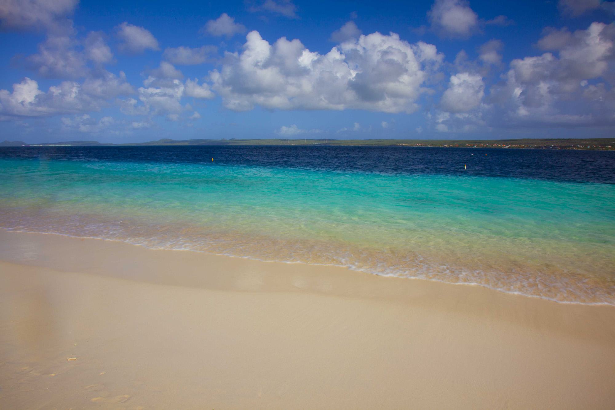 Klein Bonaire, Bonaire, Caribbean Sea photographed by Tom Till